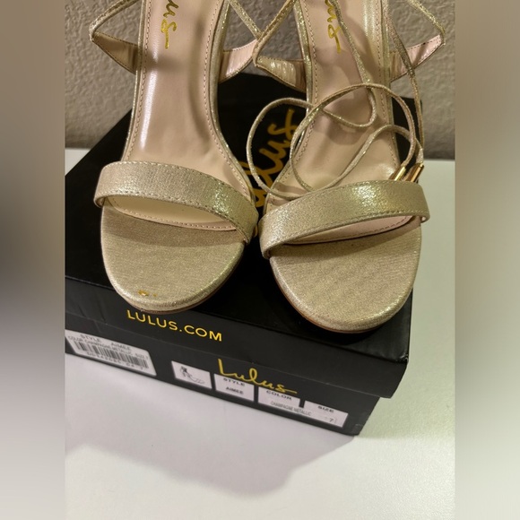 NWT Lulus Aimee Champagne Gold Metallic Lace Up Strappy Heeled Sandals 7 - Picture 4 of 10